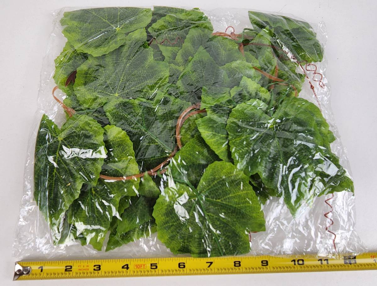 Josh's Frogs Artificial Grape Vine