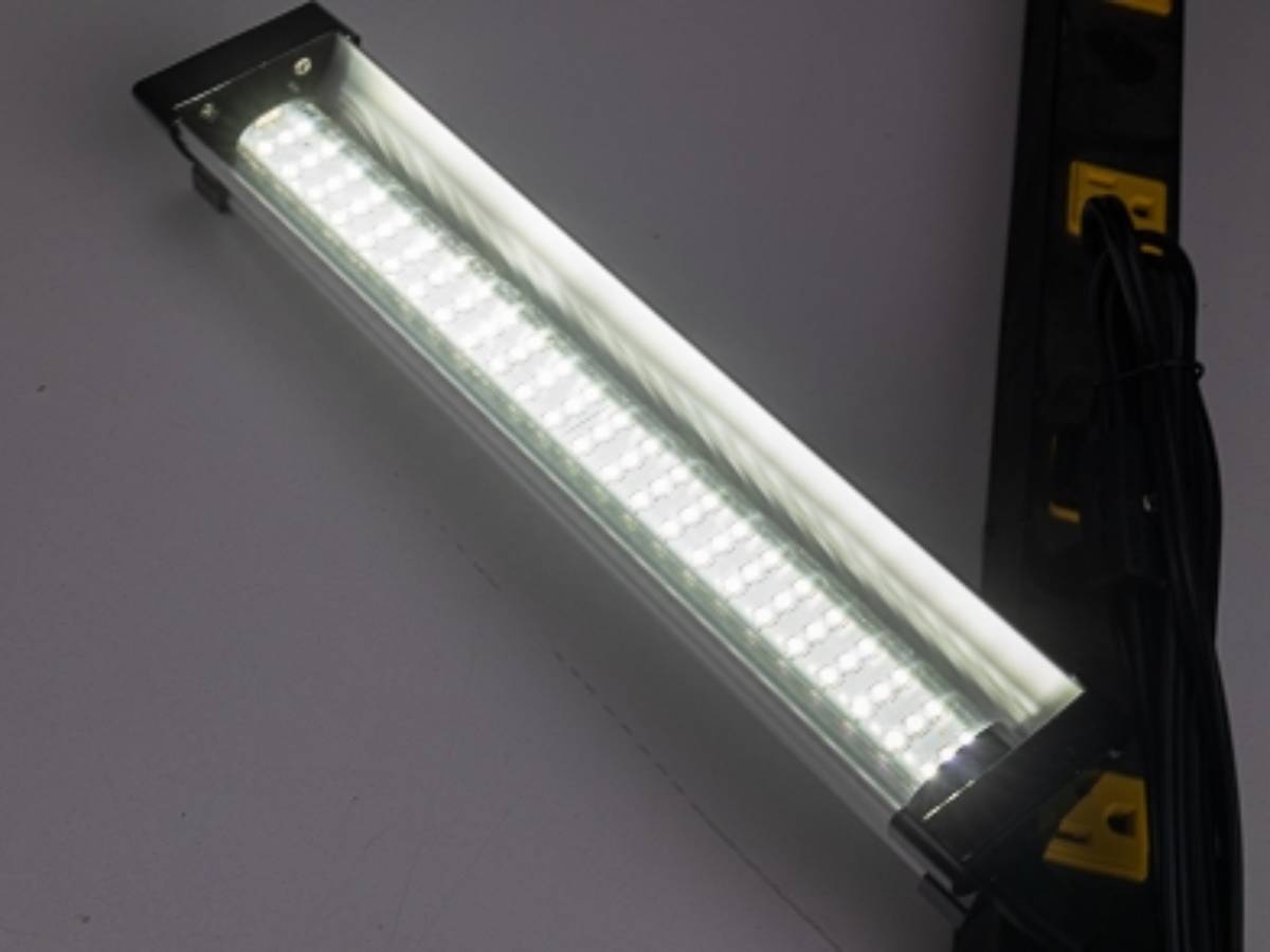 Josh's Frogs Green Gro LED Fixture (12 inch, 18 Watt)